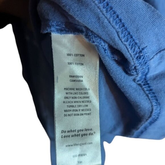 Life is Good Graphic Tee Lake It Outside Medium - Picture 2 of 3